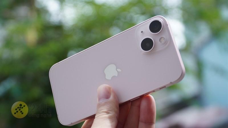 iPhone 13 Mini dành cho ai? iPhone 13 Mini giá bao nhiêu?