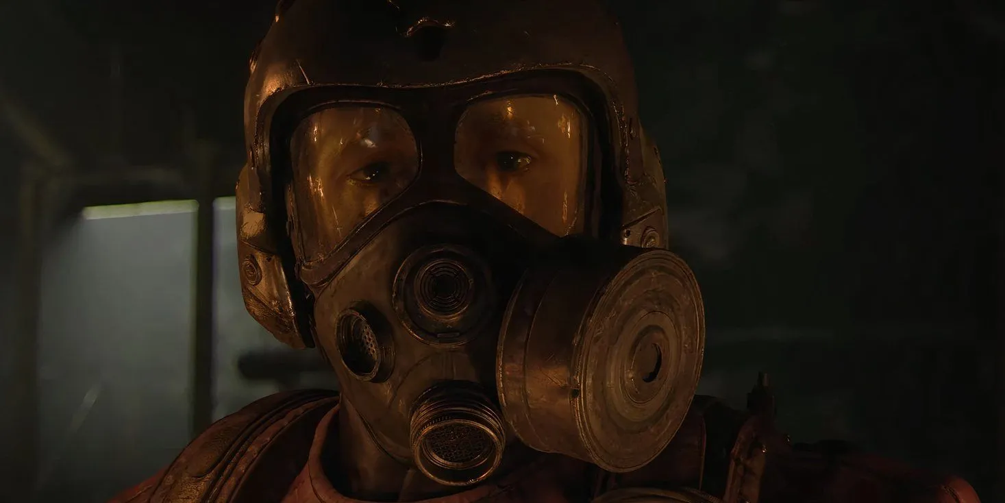 Artyom nhân vật chính Metro Exodus trong bộ đồ bảo hộ giữa khung cảnh hậu tận thế