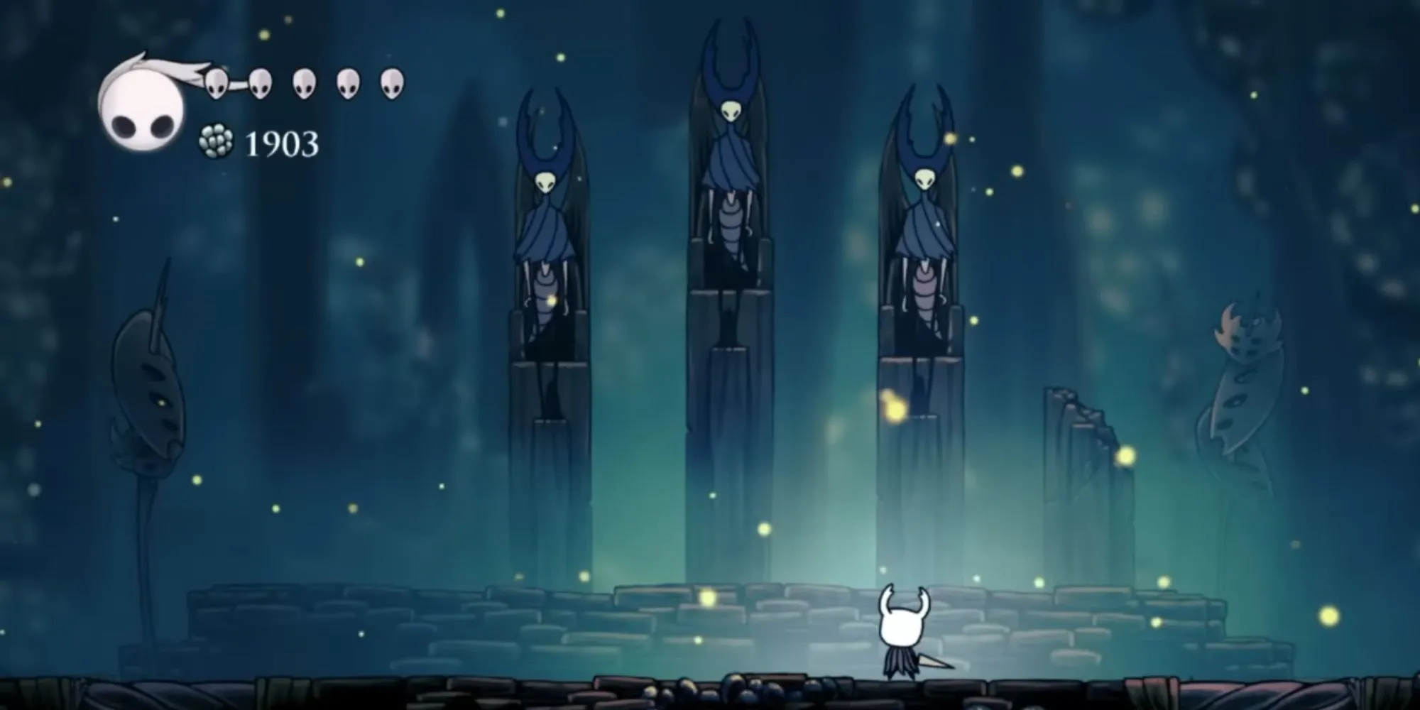 Hiệp sĩ Hollow Knight đối mặt với Mantis Lords trong trận chiến mang tính biểu tượng