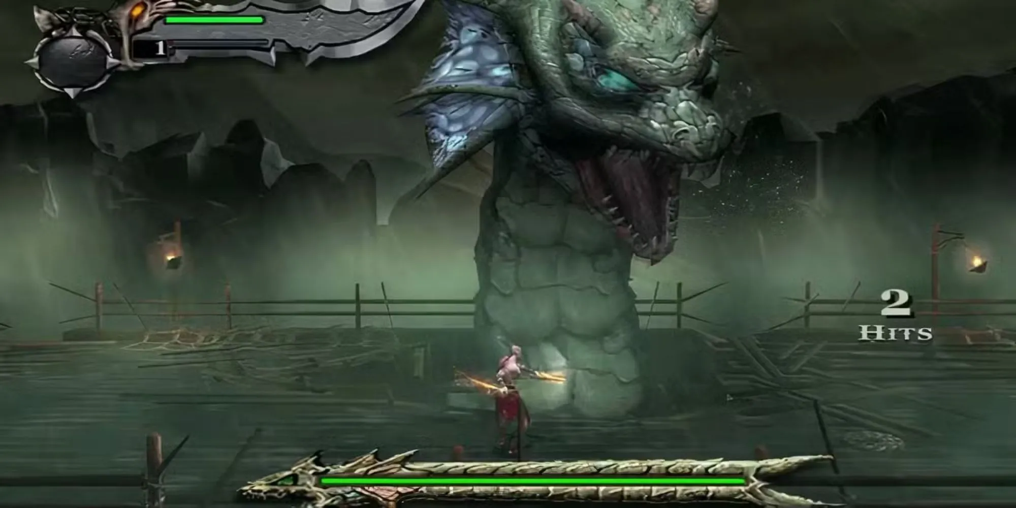 Kratos trong God of War 1 với cặp Blades of Chaos rực lửa