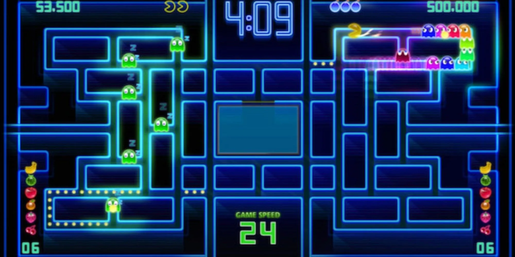 Màn chơi cổ điển trong PAC-MAN Championship Edition DX+ với Pac-Man và những con ma.