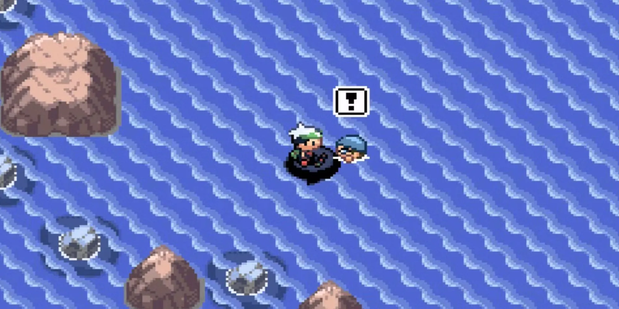 Người chơi dùng Surf trong Pokémon Ruby Sapphire gặp huấn luyện viên khác