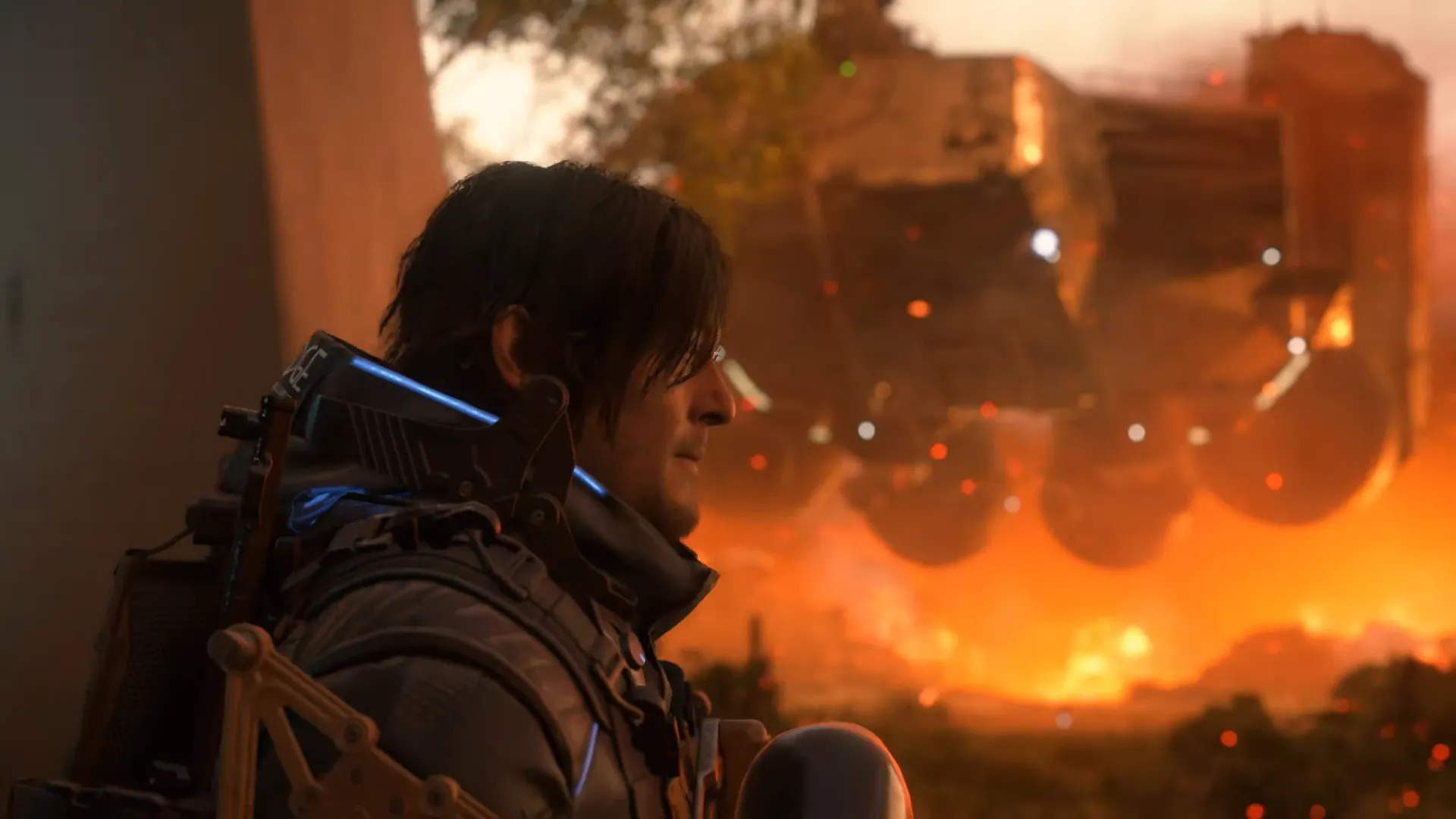 Death Stranding 2: On the Beach hé lộ ngày ra mắt và phiên bản Collector's Edition tại SXSW 2025? 1 Nhân vật Sam Porter Bridges trong Death Stranding 2 On the Beach với phương tiện di chuyển