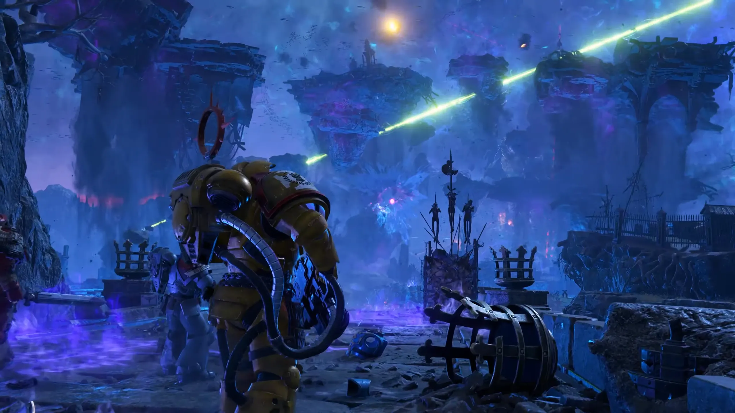 Nhân vật Space Marine trong Warhammer 40,000: Space Marine 2 giữa trận chiến hỗn loạn, minh họa cho cập nhật Obelisk và các sự kiện cộng đồng.
