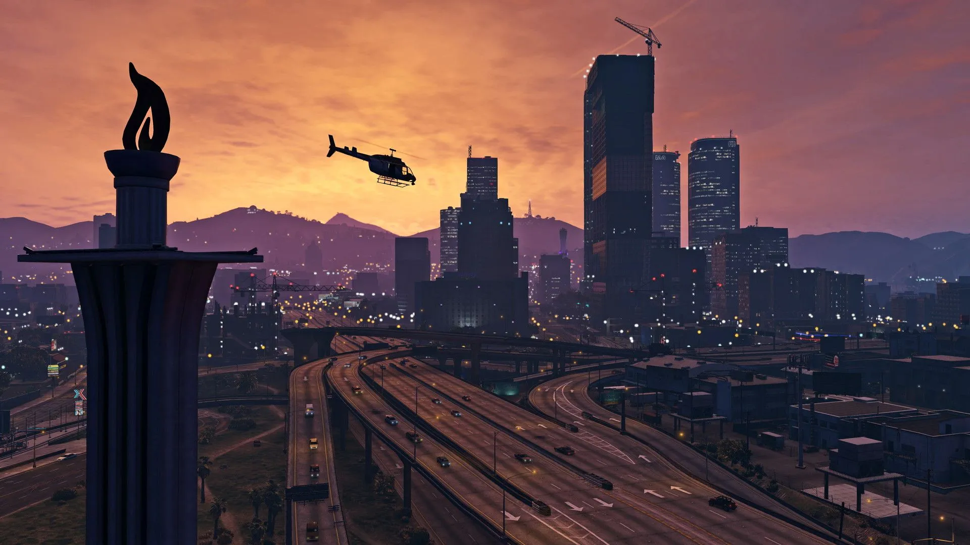 Trực thăng bay trên bầu trời Los Santos lúc hoàng hôn trong GTA 5