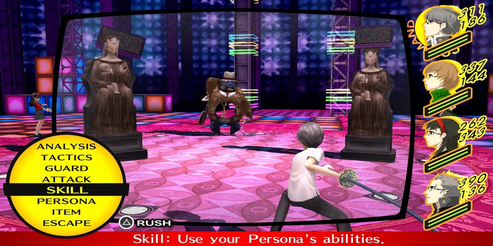 Nhân vật chính Persona 4 Golden trong cảnh chiến đấu theo lượt