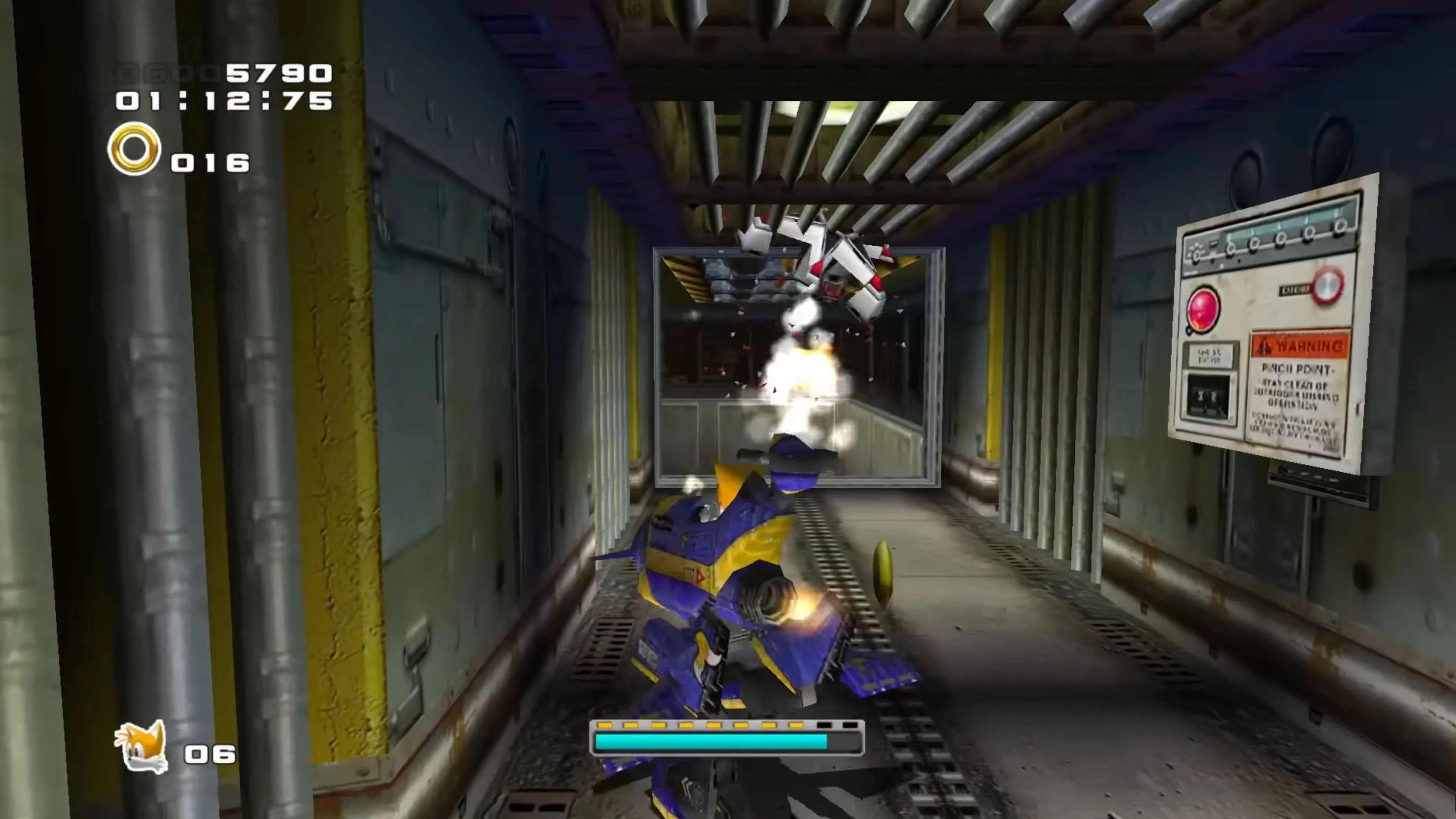 Sonic lướt ván trong màn City Escape của Sonic Adventure 2, một biểu tượng của sự tốc độ